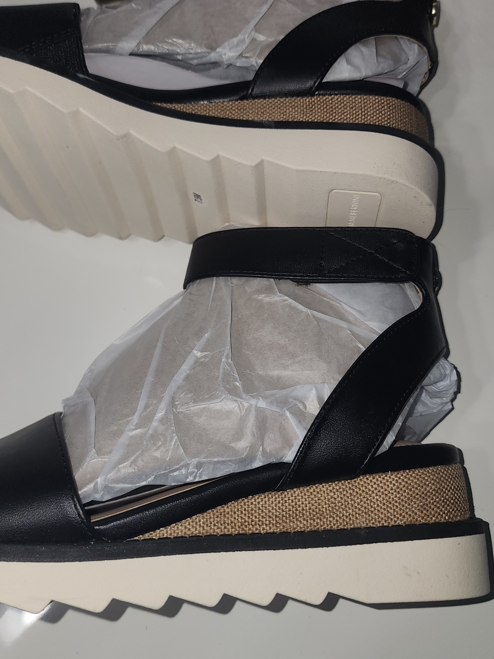 Giani Bernini Women's Black Ankle-Strap Platform Sandals Size 7.5 - Picture 4 of 13